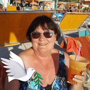 Meet your Posher, Patsy